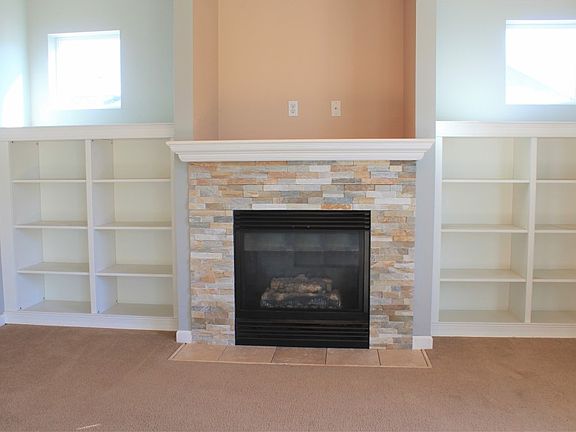 5th image of 2212 189th St E #404