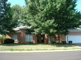 10600 Drexton Pl, Newburgh, IN 47630