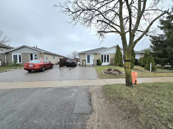 27 Browning Trl, Barrie, ON L4N 5A5