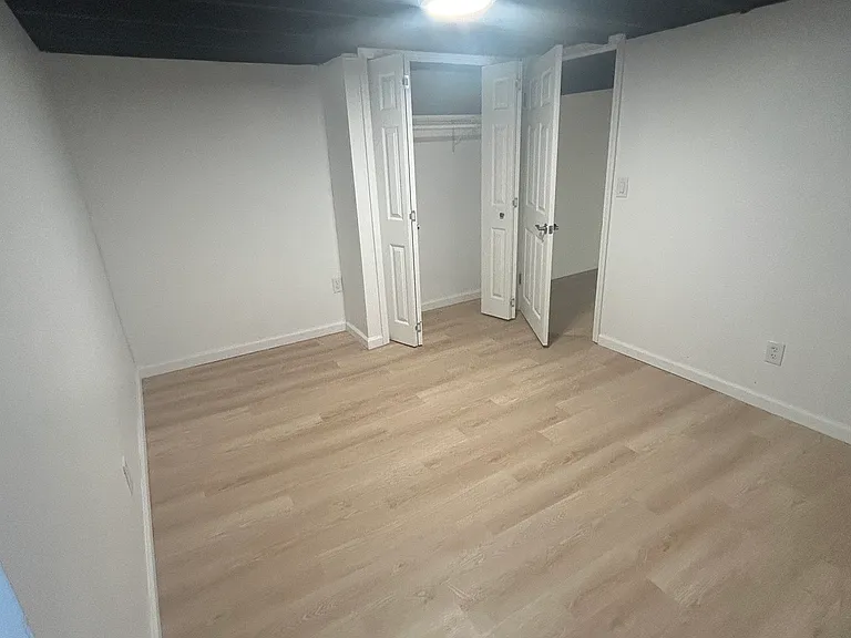 415 S Harrison St — Photo 10
