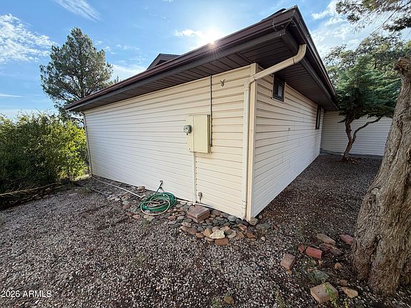 5th image of 4042 E Pueblo Road