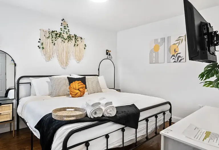 131 Bristol St #2 — Photo 9