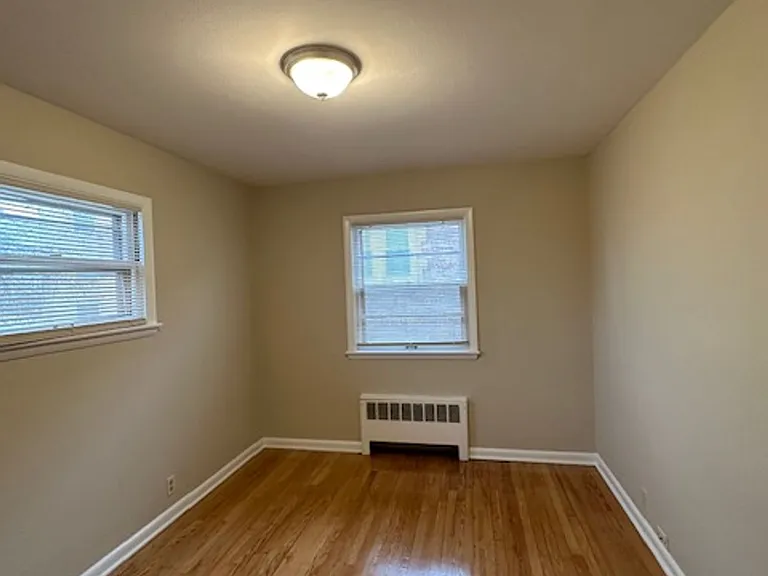 Cozy 1BR in Riverwest $925 Heat Included | Hardwood Floors | Storage + Laundry — Photo 7
