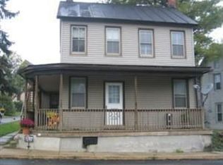 114 N 9th St APT 2, Akron, PA 17501