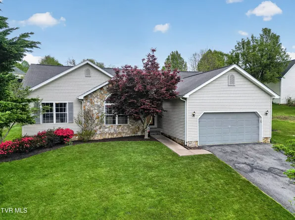 319 Leslie Ct, Bristol, TN 37620