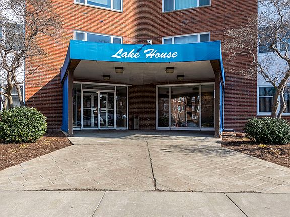 2nd image of 11850 Edgewater Dr APT 618