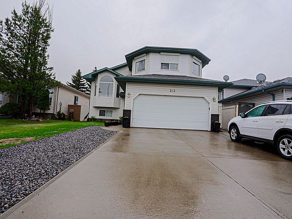 2nd image of 313 Jillings Cres NW