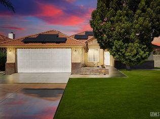 4300 Silver Maple Ct, Bakersfield, CA