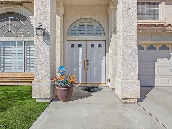 3rd image of 3713 Treasure Bluff Ct