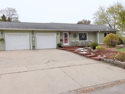 2816 Scenic Dr, Cedar Falls, IA, 50613