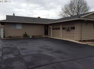 808 SE 141st Ave, Portland, OR 97233