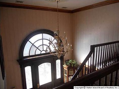 2nd image of 11 Altoona Ave