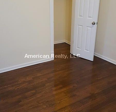 2nd image of 4349 N Spaulding Ave