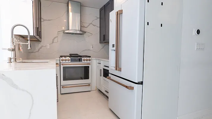 Rented by ISRAEL A Burns, LREB | media 20