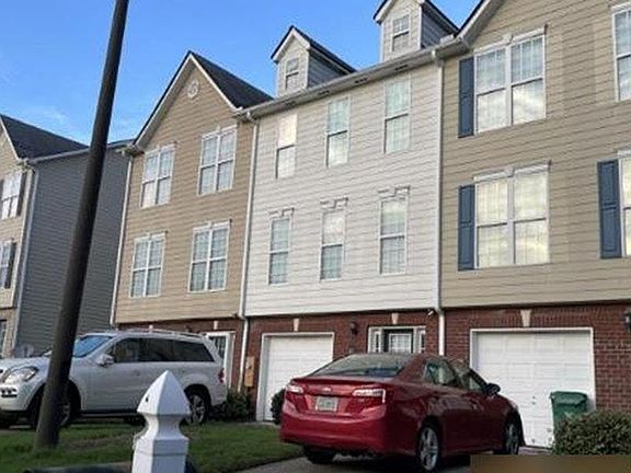 3rd image of 1732 Redan E #28