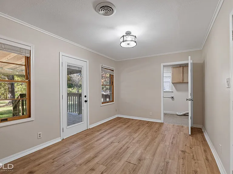 8920 Acacia Ln — Photo 23