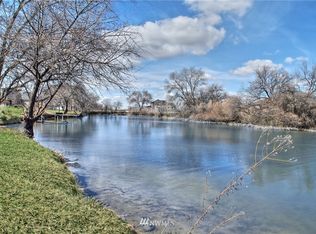 610 S Lupine Dr, Moses Lake, WA 98837