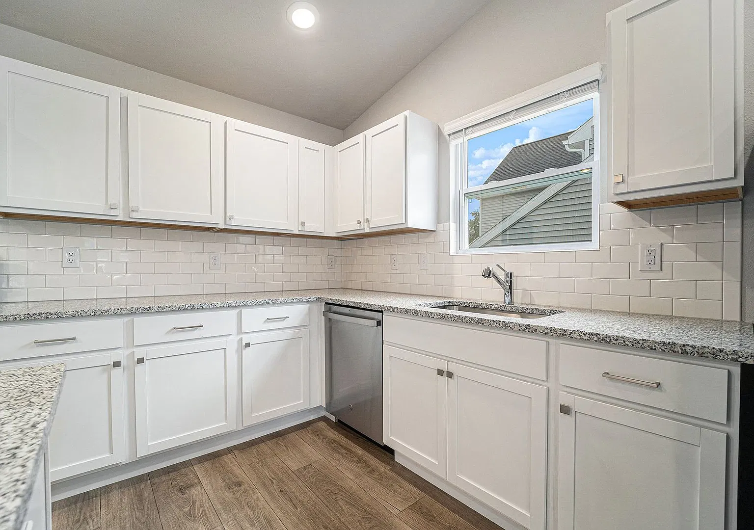 7419 Montego Bay St — Photo 4