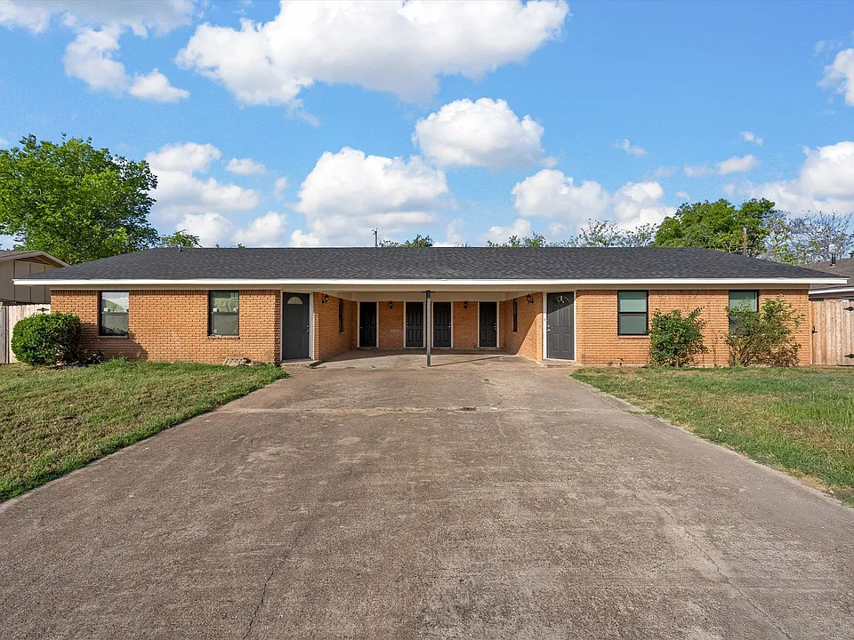 112 Shirley Dr