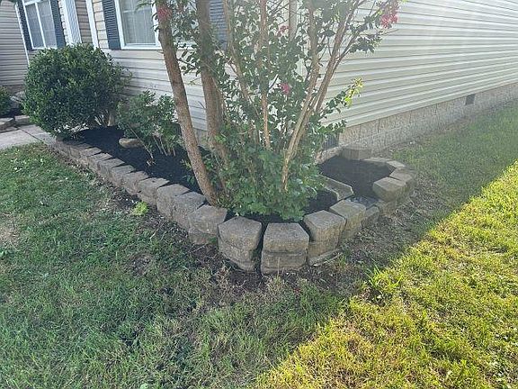 4th image of 366 Cedar Hollow Dr