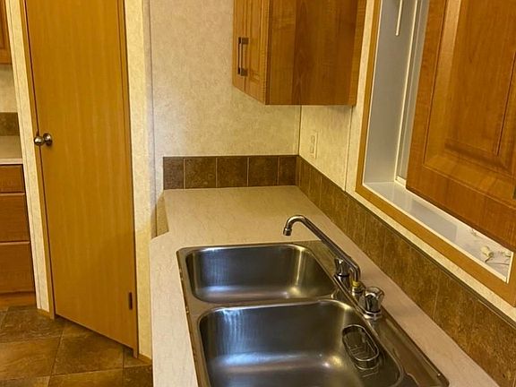 5th image of 8612 79a St