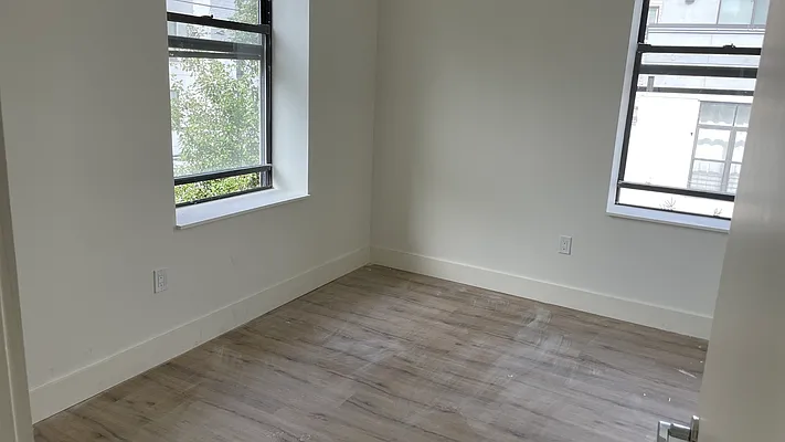 Rented by Nooklyn NYC LLC | media 38