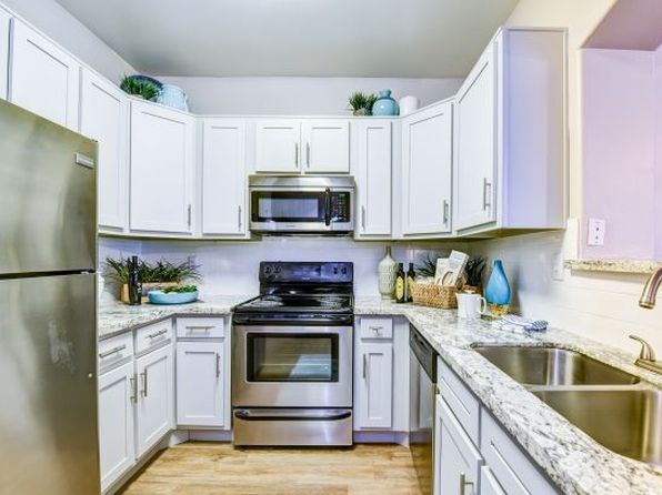 18551 Timber Forest Dr APT E32