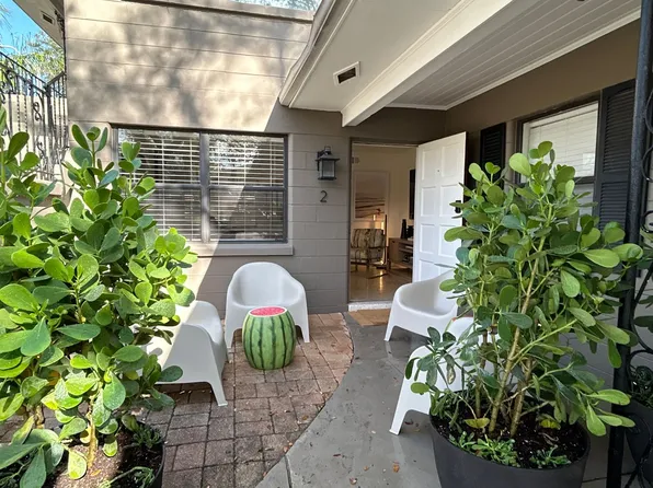 Columbia, 201 Columbia Dr APT 2, Tampa, FL 33606