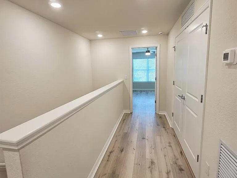 3213 Watercress Dr — Photo 15