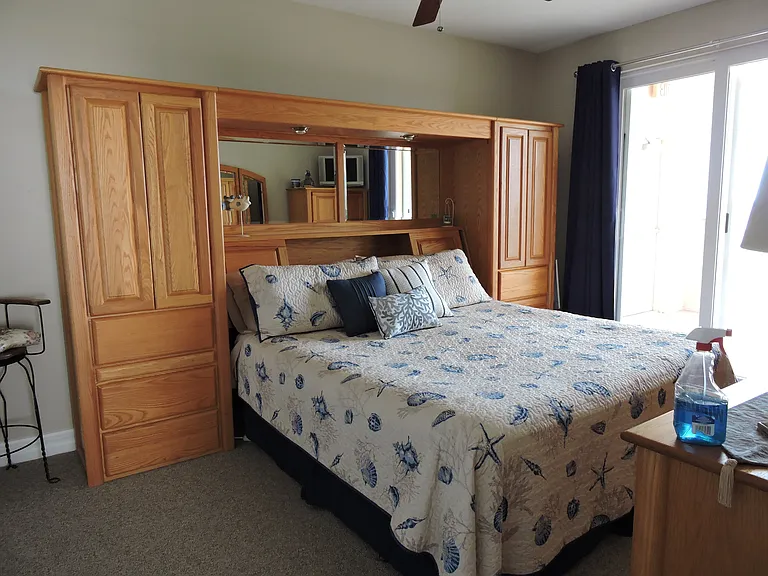 130 Warsteiner Way #701 — Photo 37