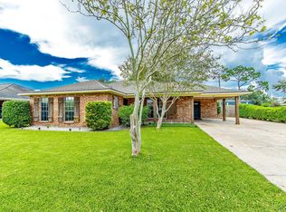 400 Wisteria Dr, Thibodaux, LA 70301