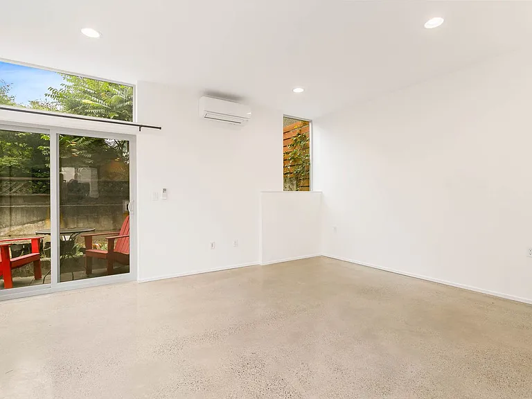 1520 13th Ave S #A — Photo 8