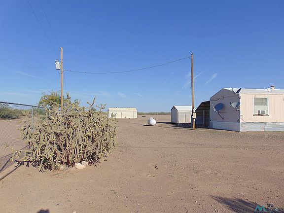 2nd image of 1025 Hummingbird Ln SW