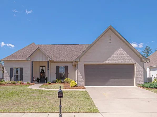 124 Hampton Ln, Madison, MS 39110