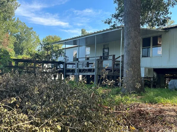 24 Jowers Rd, Gordon, AL 36343