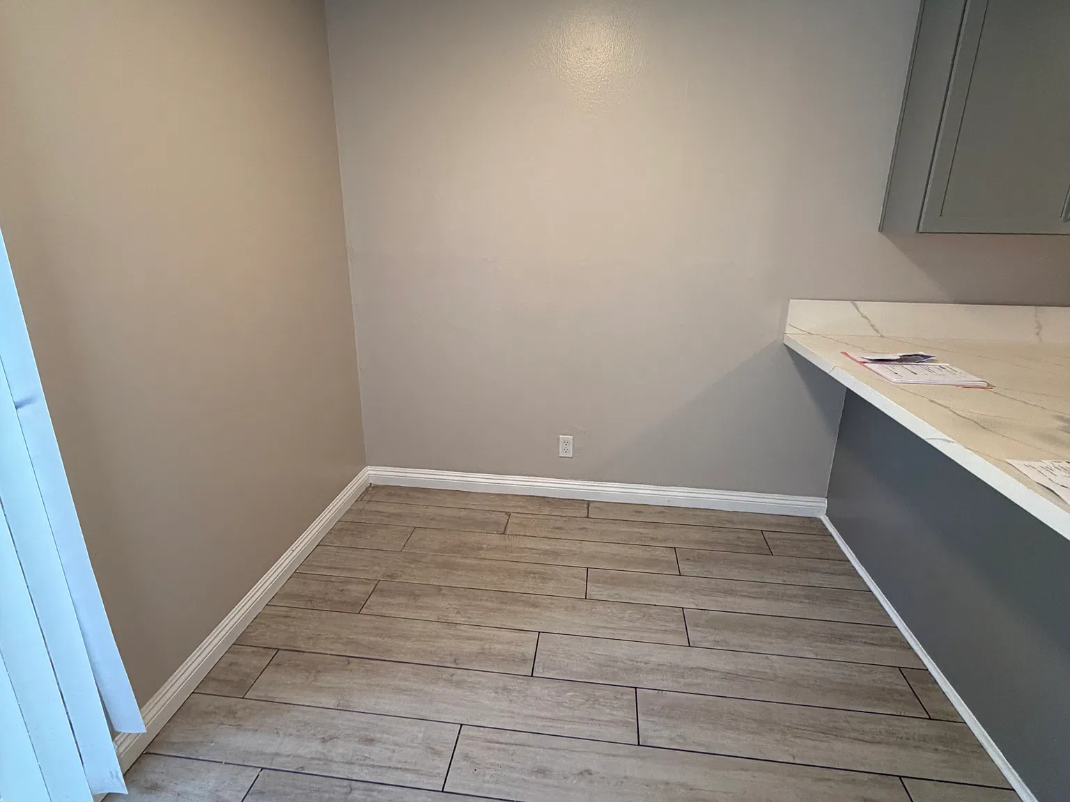 2 bed, 900 sqft, $2,495 — Photo 2