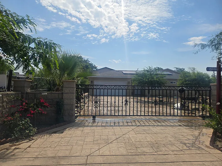 7727 McKinley Ave — Photo 15