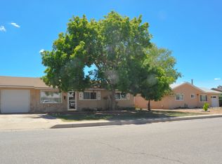 9700 Robin Ave NE, Albuquerque, NM 87112