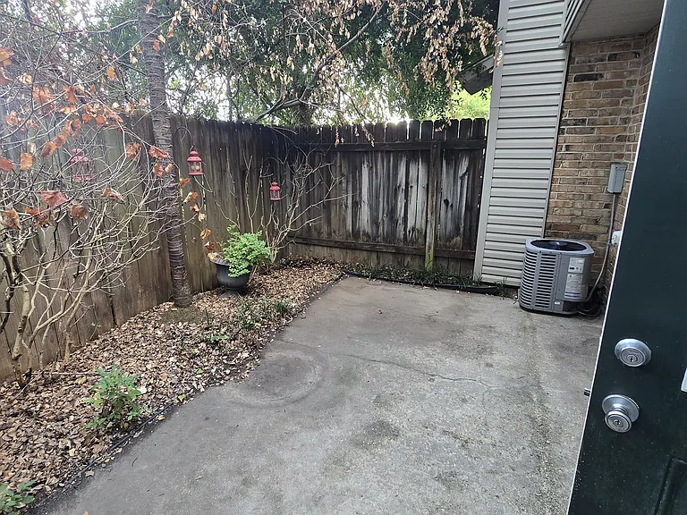 100 Winchester Dr #603 — Photo 9