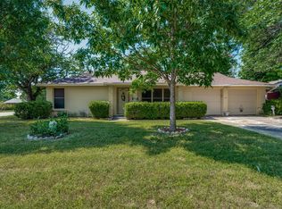 5040 Roxie St, Haltom City, TX 76117