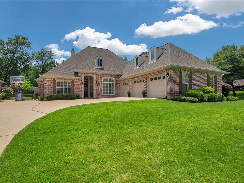 1st image of 3521 Broadmoor Blvd