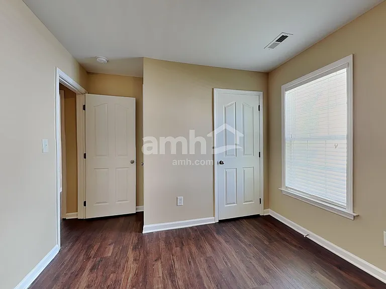 2430 Joshua Ln — Photo 15