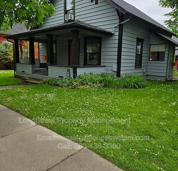 801 SW 11th St — Photo 2