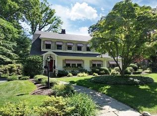 21 Inwood Rd, Essex Fells, NJ 07021