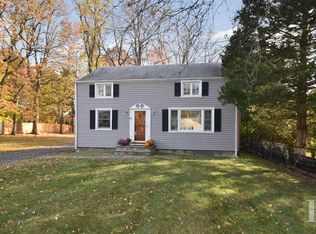 40 Maple St, Darien, CT 06820