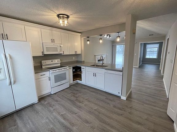 2nd image of 31136 Columbia Dr #23