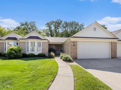 37850 Maple Cir E, Clinton Township, MI, 48036