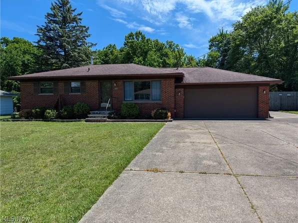 3960 Marie Dr, Brunswick, OH 44212