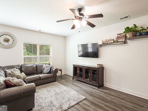 3rd image of 7867 Rock Rose Ln
