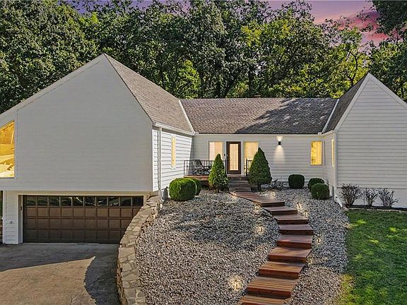 4th image of 4813 NW Northwood Rd